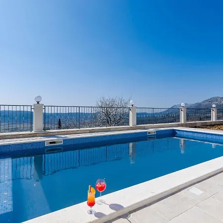 Luxurious In Gruda With Pool
