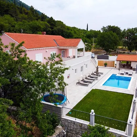 Luxurious In Gruda With Pool
